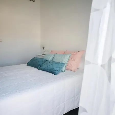Apartment La Sierra 5 Minutes From Ronda's Center *
